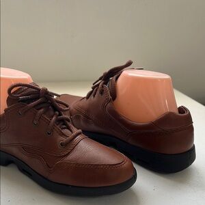 Ecco Mobile Brown Leather lace up walking shoe